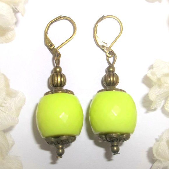 wvluckygirl Jewelry - Earrings Bright Chartreuse Green Yellow & Rustic Bronze Jewelry Dangle Drop 6224